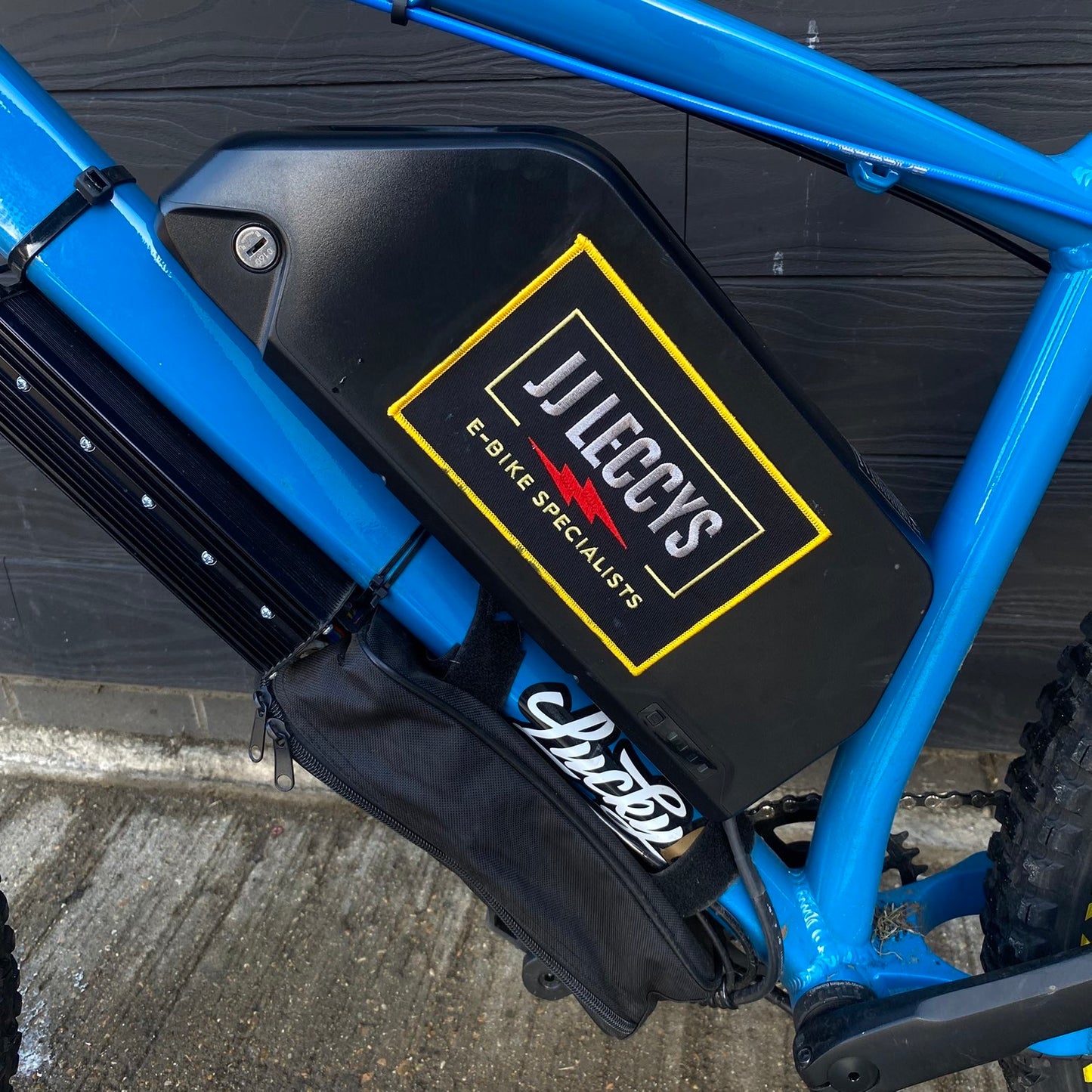 52V 2000W Electric Bike – Shimano Deore Brakes | High-Performance Off-Road E-Bike